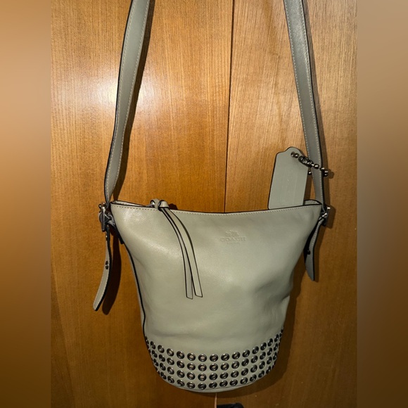 Coach Bleecker Grommets Leather Bucket Crossbody Olive Green 32386 - Picture 15 of 16